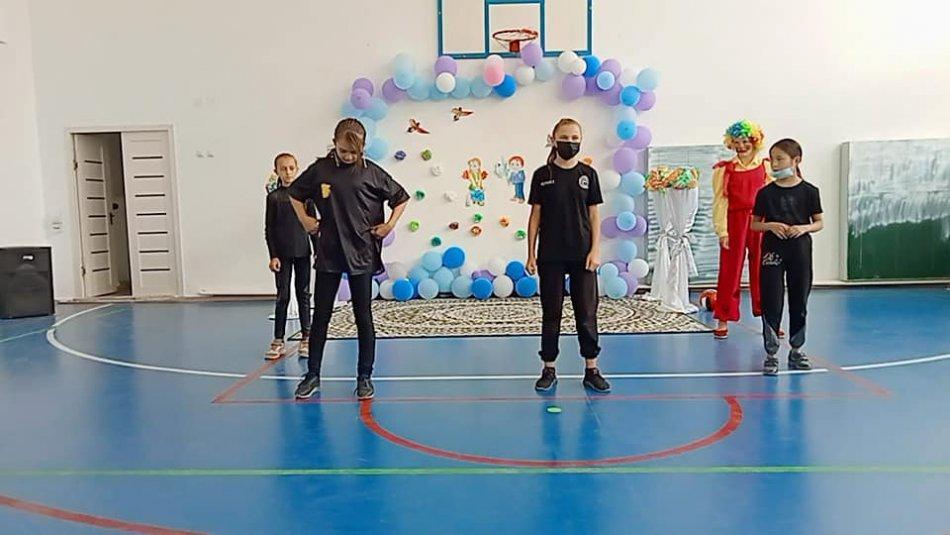 В ООШ #8 18.06.2021 года проведено закрытие сезона оздоровительного пришкольном лагеря