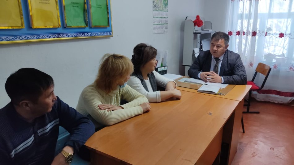 Мектепке дейінгі білім саласында мемлекеттік қызметтер көрсету қағидалары тақырыбында басшы жанындағы кеңес