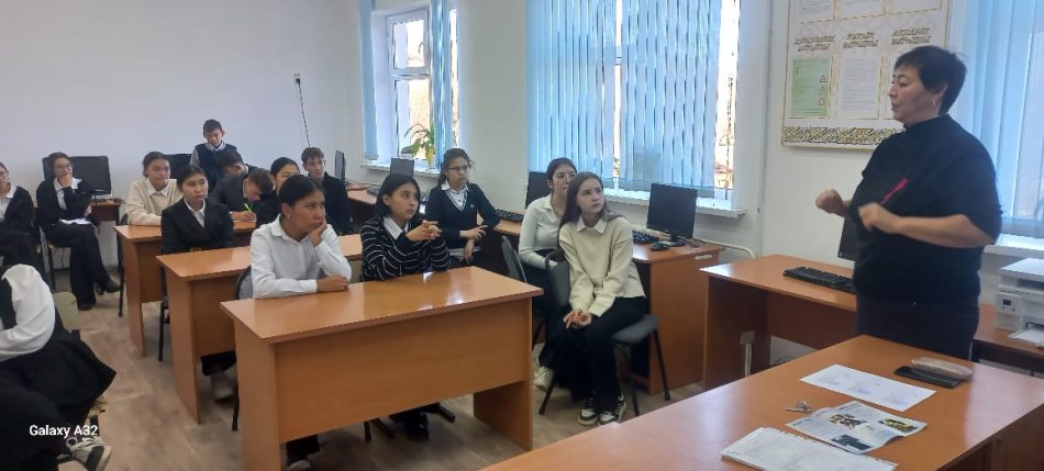 Сенің болашағың өз қолыңда тақырыбында СӨС қызметкерлерімен кездесу!
